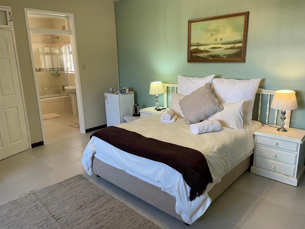 Eden Rose Manor B&B La Mercy Ngoại thất bức ảnh