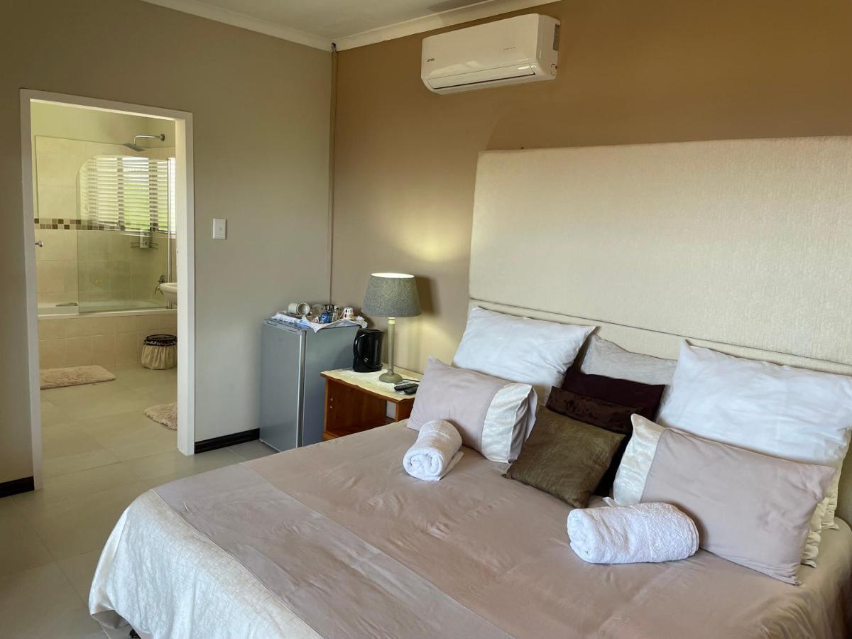 Eden Rose Manor B&B La Mercy Ngoại thất bức ảnh