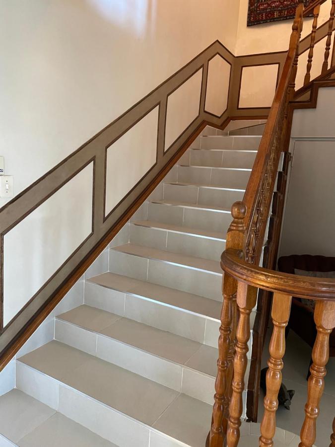 Eden Rose Manor B&B La Mercy Ngoại thất bức ảnh